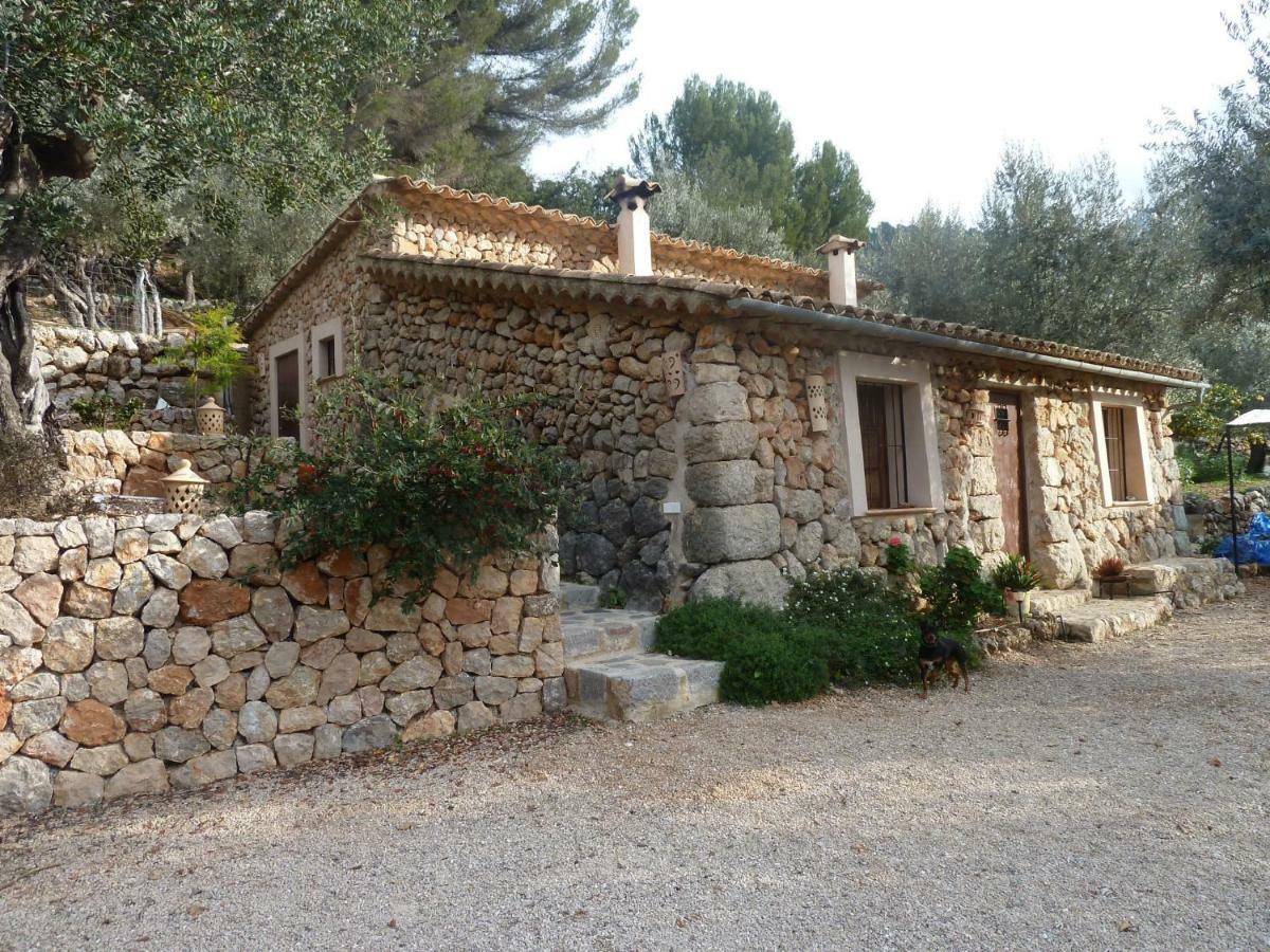 Гостевой дом Casita De Montana Cerca Del Mar Форналуч Экстерьер фото