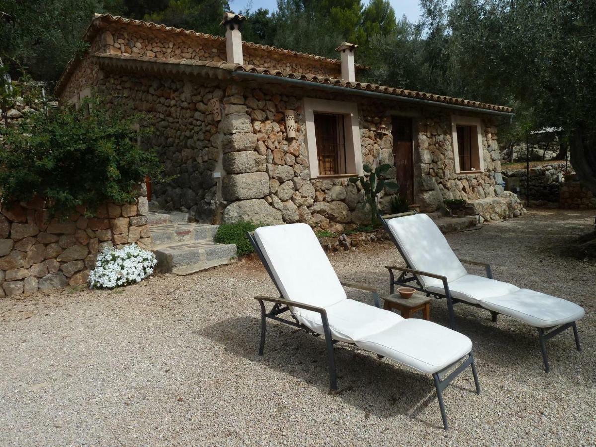 Гостевой дом Casita De Montana Cerca Del Mar Форналуч Экстерьер фото